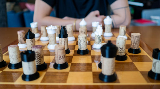 Wine cork-shaped chess set in PLA, 3D printed