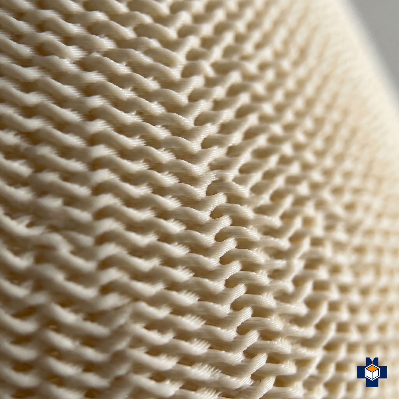 AERO teardrop pendant, woven knit texture close-up