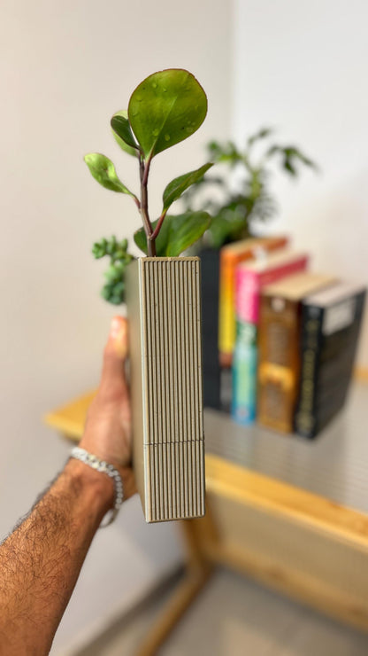 NOVEL | 3D Printed Book Shaped Bookend Planter, Succulent Pot, Book Lover Plant Gift