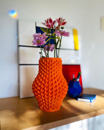 SPIKY | 3D Printed Spike Vase, Modern Geometric Vase for Dried Flowers, Housewarming Gift
