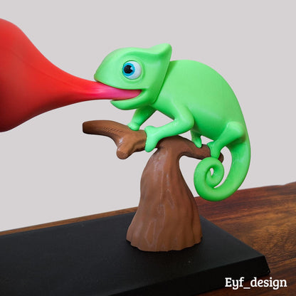 STICKY | 3D Printed Chameleon Bookend, Weighted Reptile Bookshelf Decor, Reptile Lover Gift